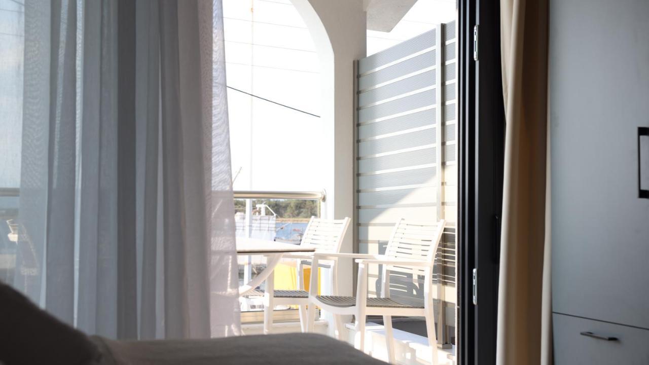 Nautico Rooms เกราโมตี ภายนอก รูปภาพ