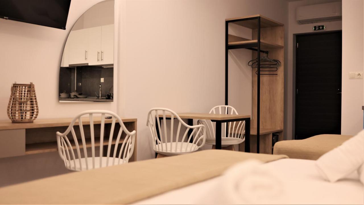 Nautico Rooms เกราโมตี ภายนอก รูปภาพ