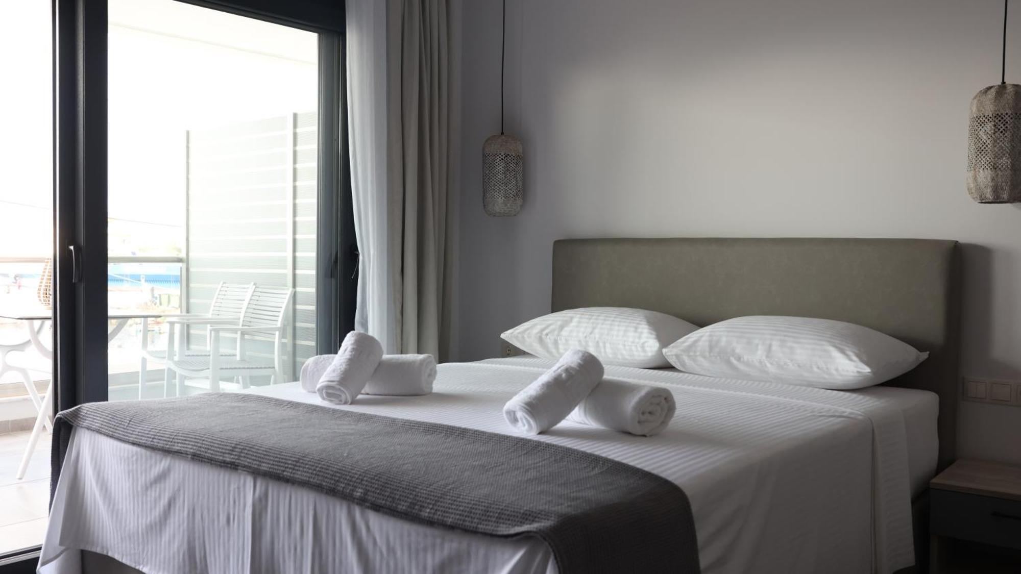 Nautico Rooms เกราโมตี ภายนอก รูปภาพ